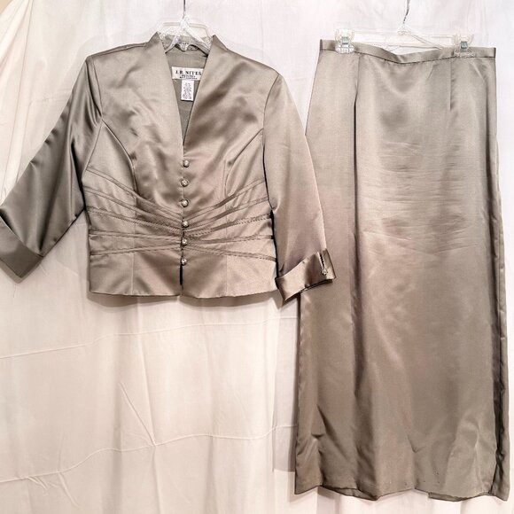 J.R. Nites by Caliendo 2-Piece Formal Skirt Suit Set – Size 12P – Silver Satin - Picture 1 of 9